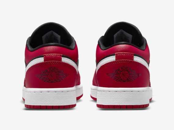 Air Jordan 1 Low GS Very Berry